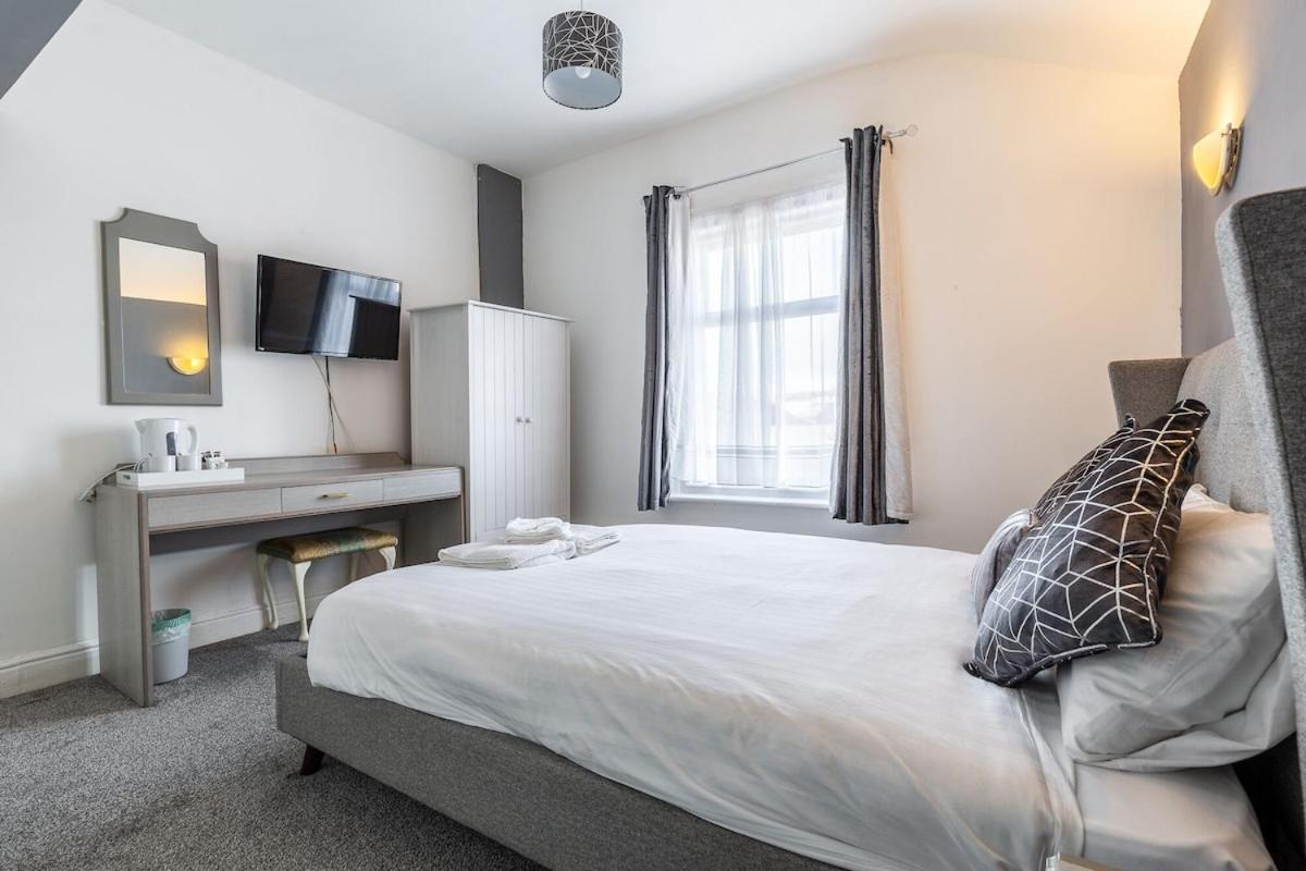 Pier Walk Hotel Blackpool Buitenkant foto